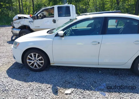 2014 Volkswagen Jetta 1.8T Se from USA, damaged, VIN 3VWD17AJ7EM377215